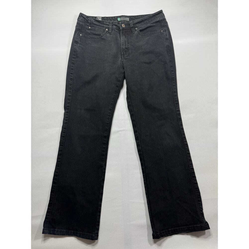 Aura by Wrangler Women's Short Rise Straight Leg Black Jean -Size 10P (32x28.5)*